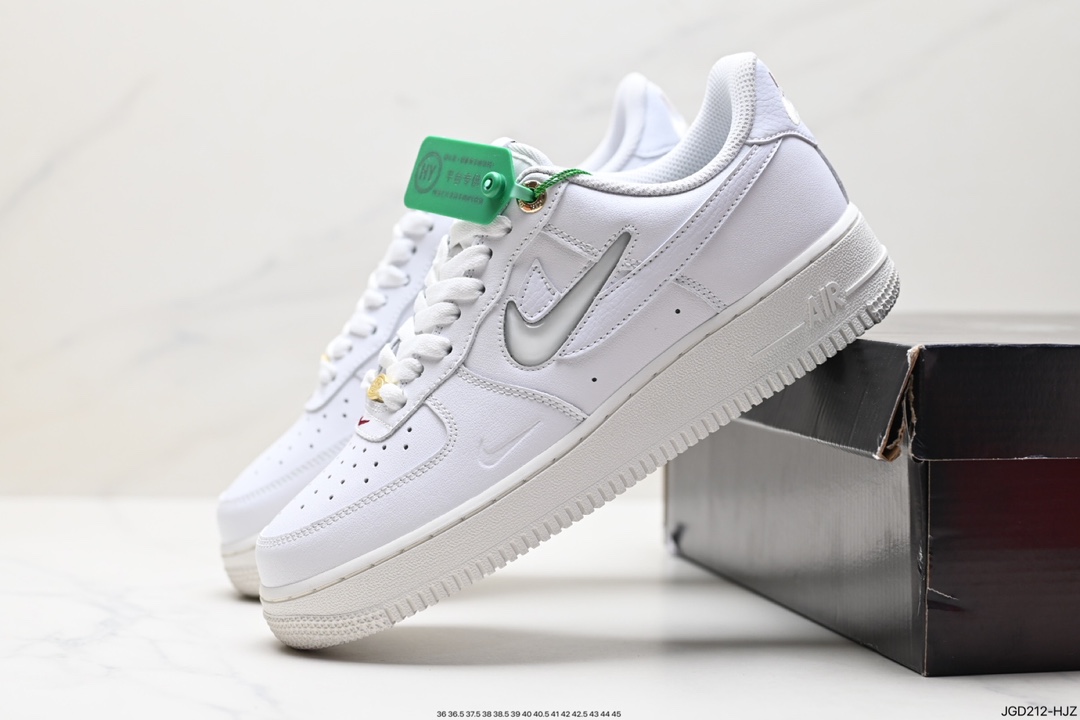 Nike Air Force 1 Shoes